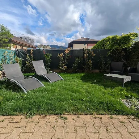 Elegant Et Calme Avec Clim Et Jardin Prive - Terracotta Apartament